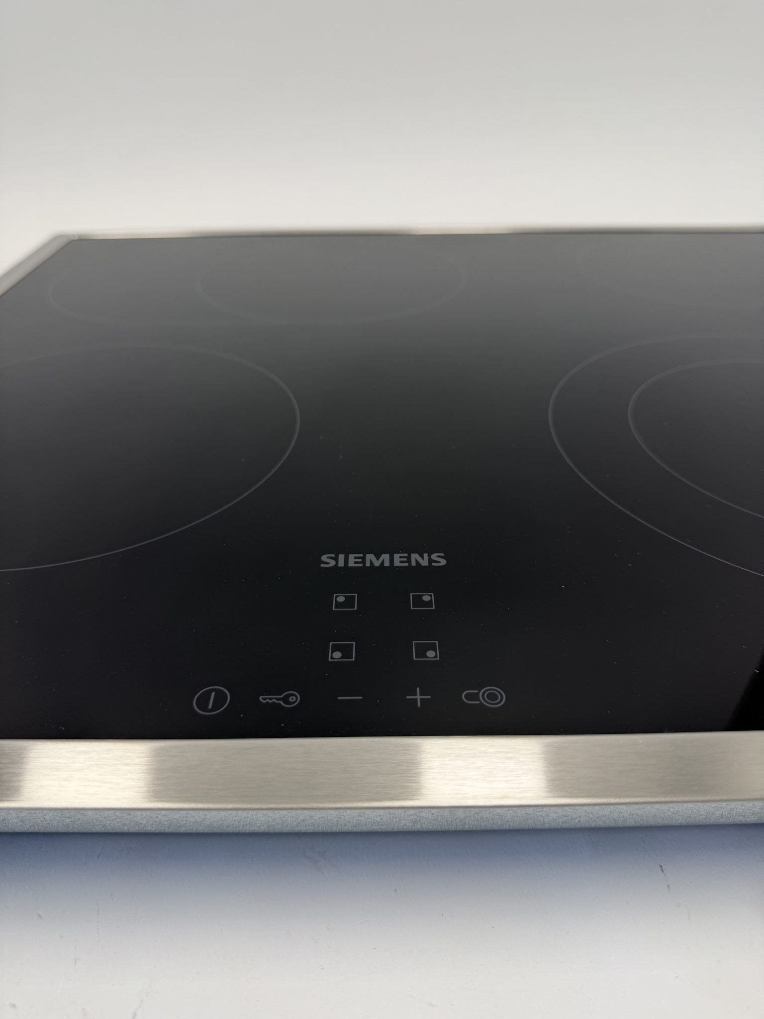 Siemens stiklo keraminė kaitlentė