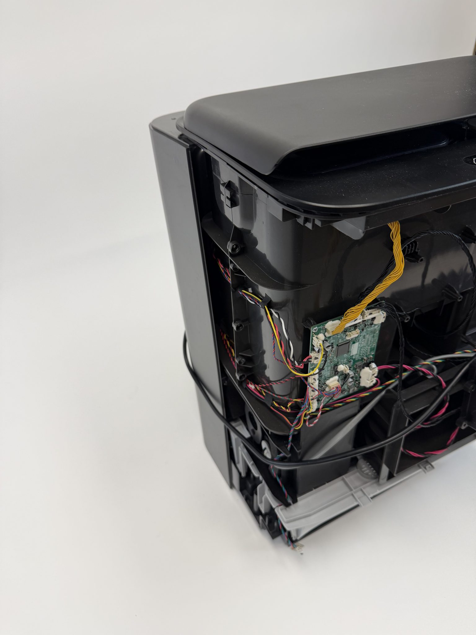 Eureka J12 Ultra robotas siurblys