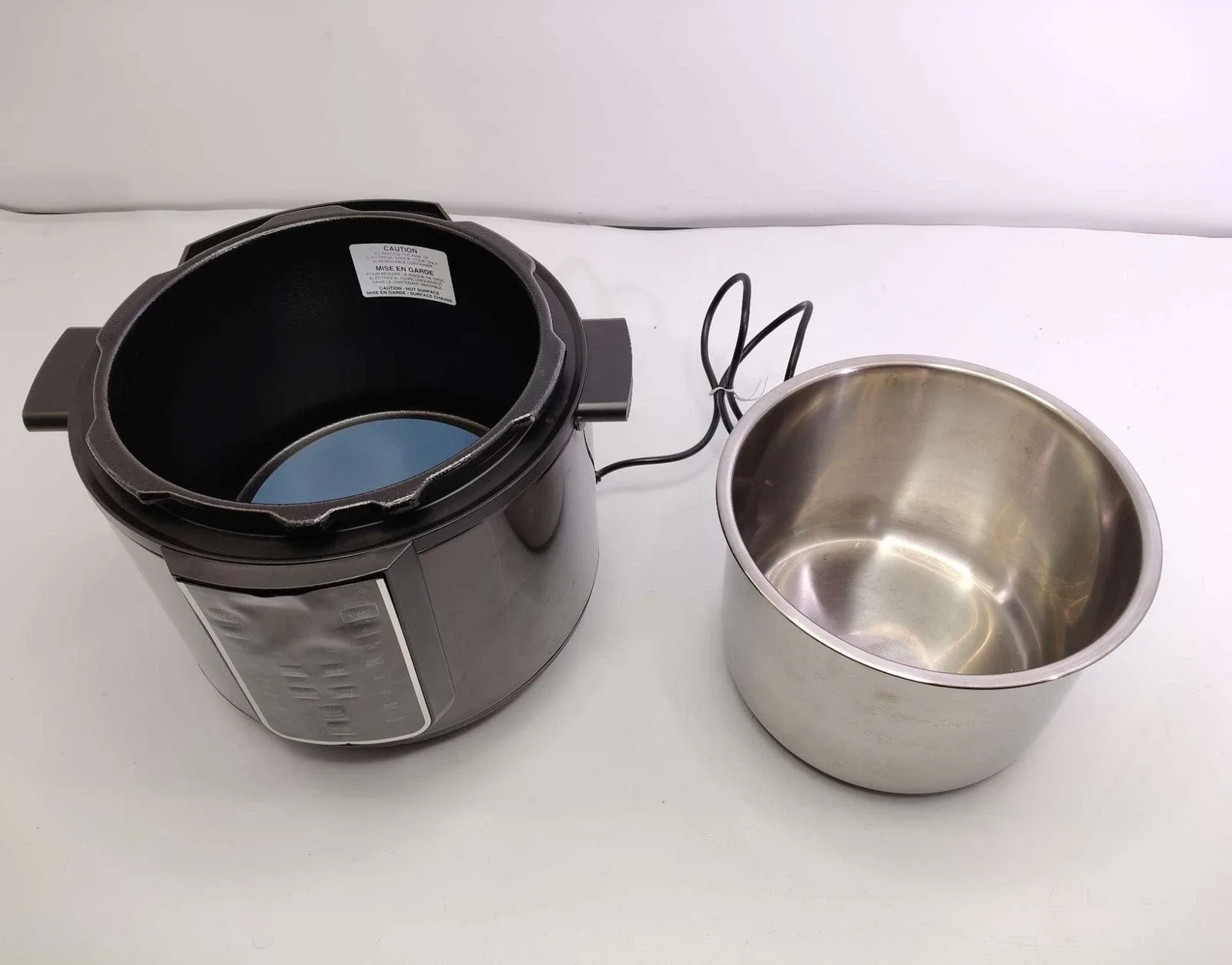Midea multikookeris