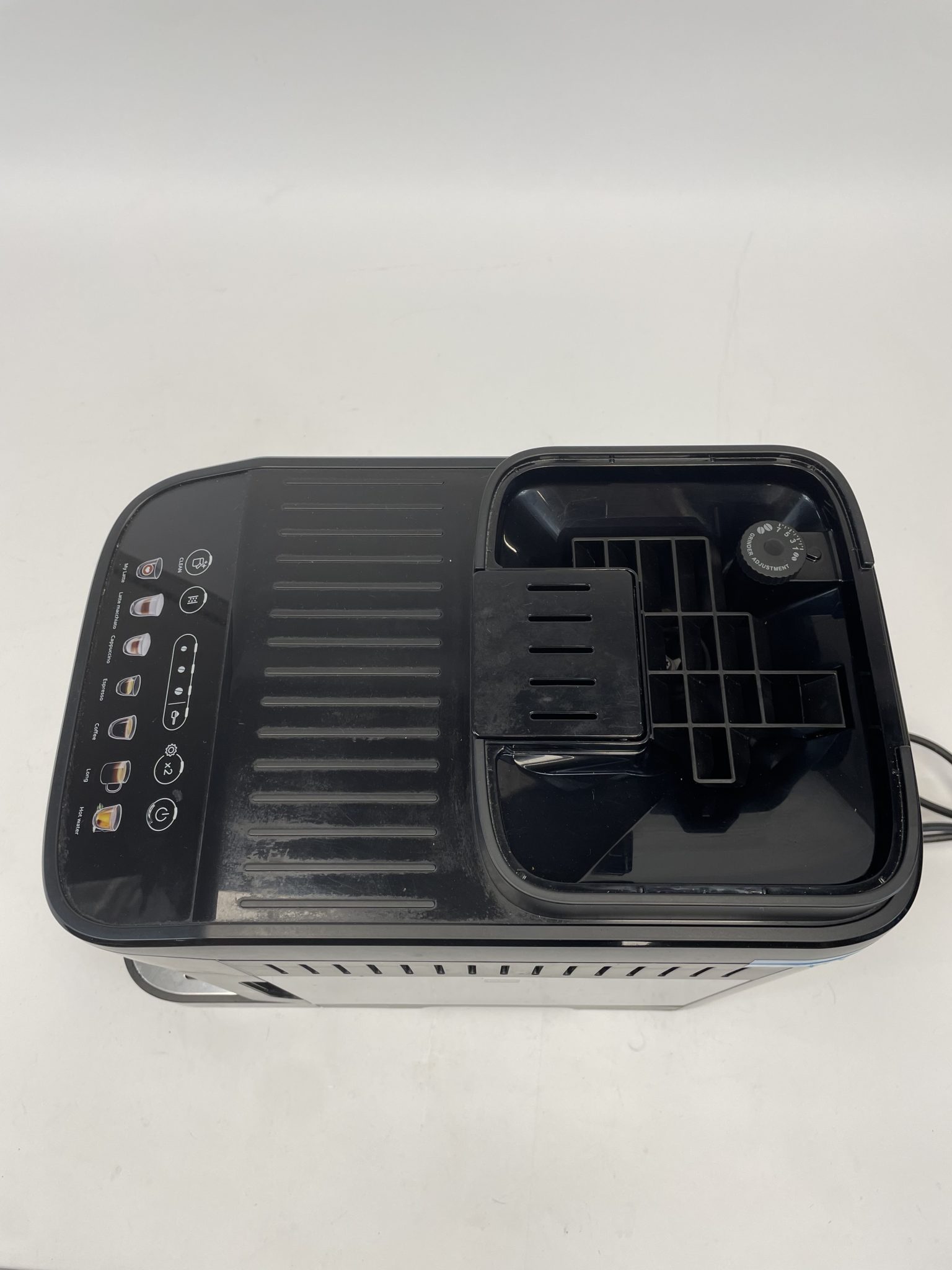 Delonghi Magnifica Evo kavos aparatas