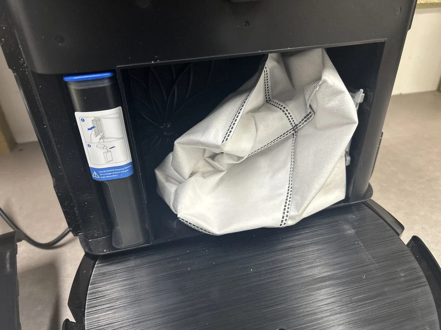 Ecovacs DEEBOT X9 PRO OMNI