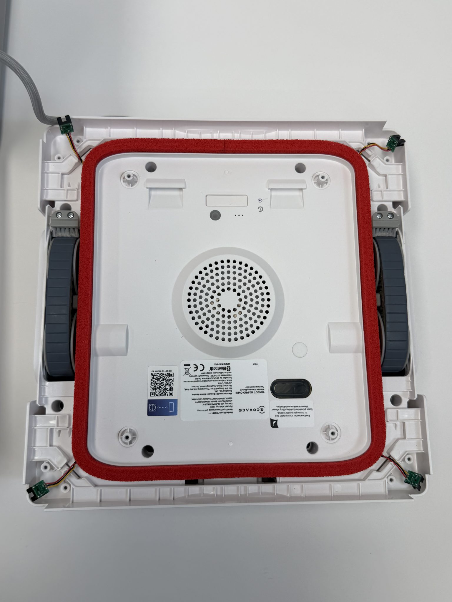 Ecovacs WINBOT W2 Pro Omni langų valymo robotas