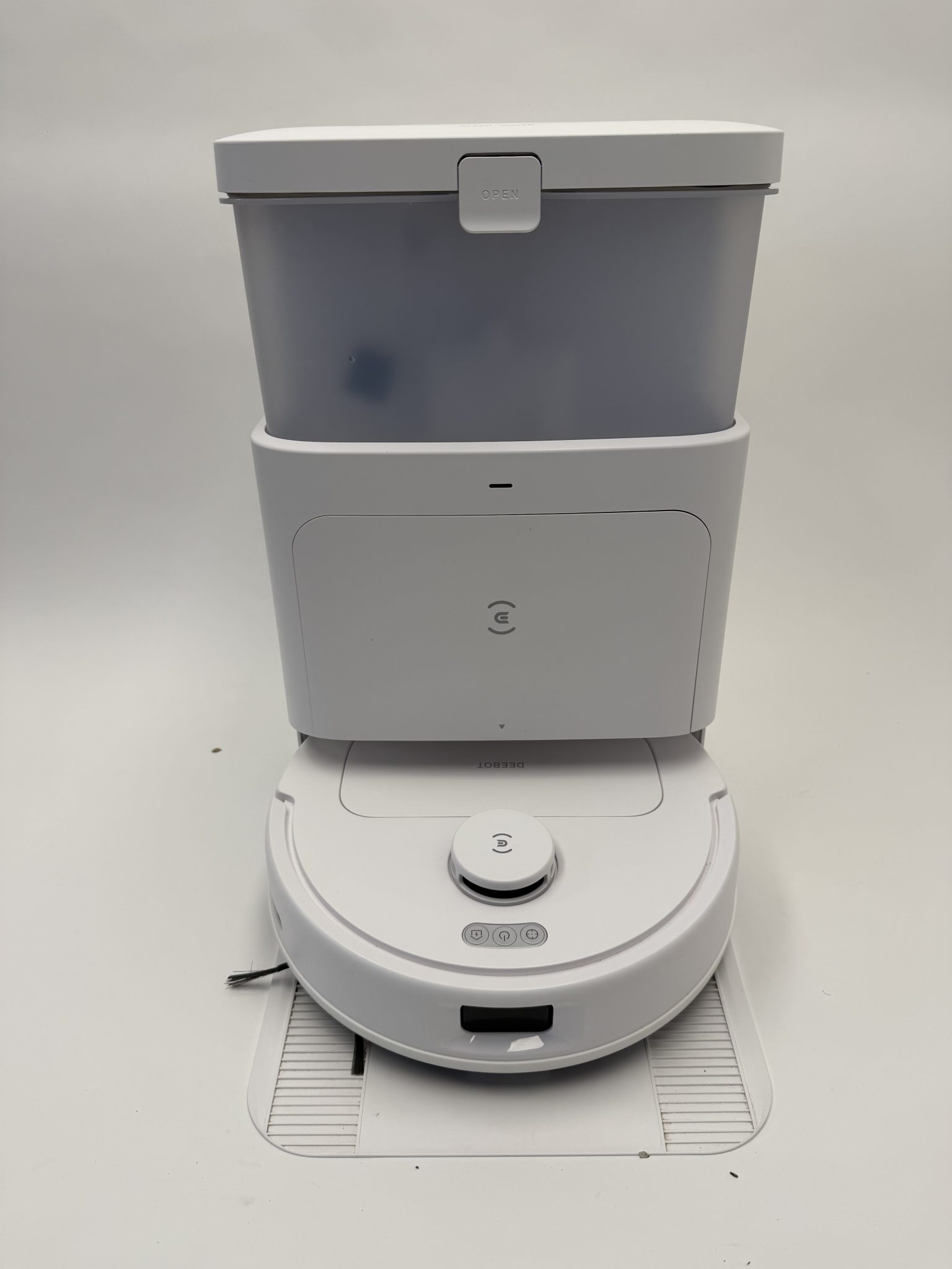 Ecovacs DEEBOT N30 PRO OMNI robotas siurblys